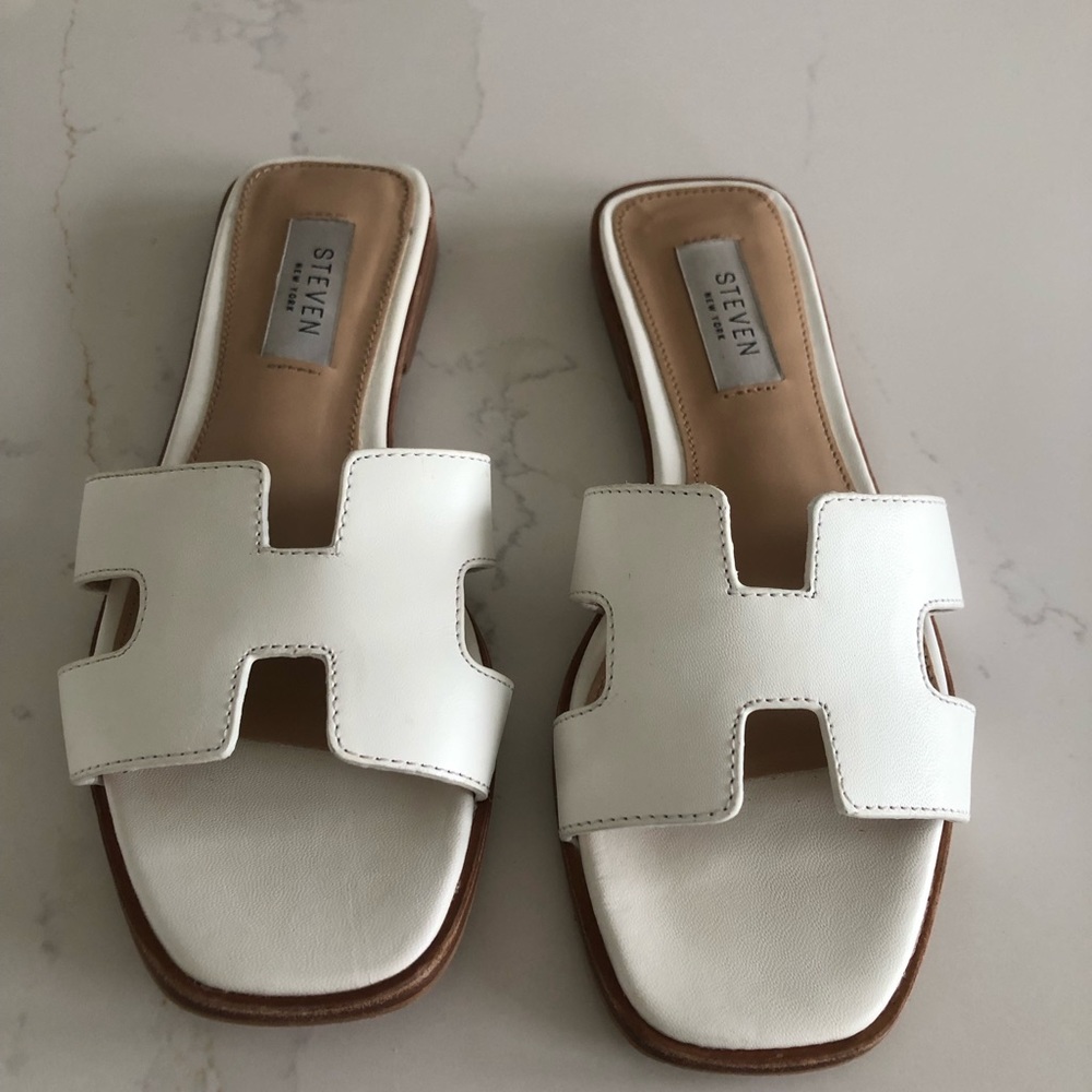 Steve Madden Hadyn white leather sandals